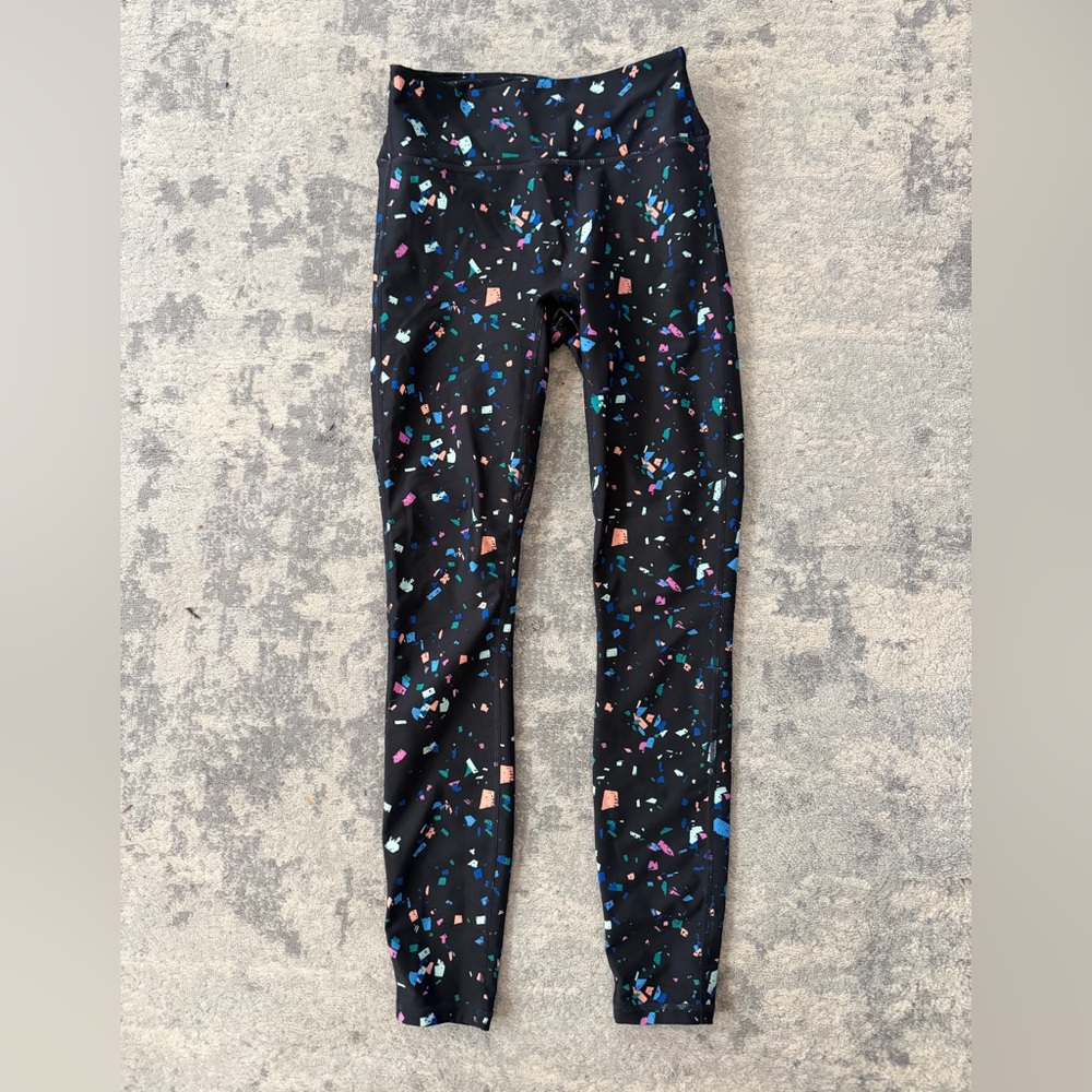 Fabletics Black Multicolor Patterned Leggings
